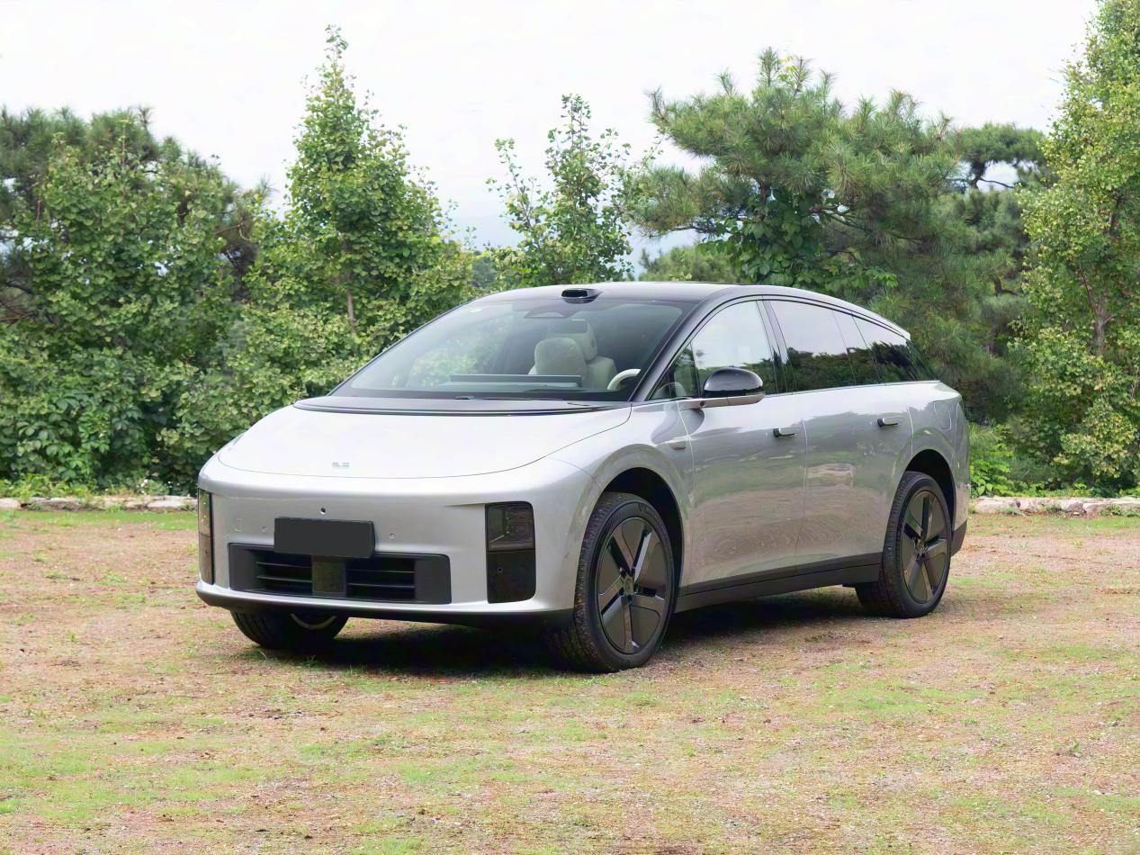 比理想i8便宜整整10万块?理想i6差在哪?一文帮你看懂