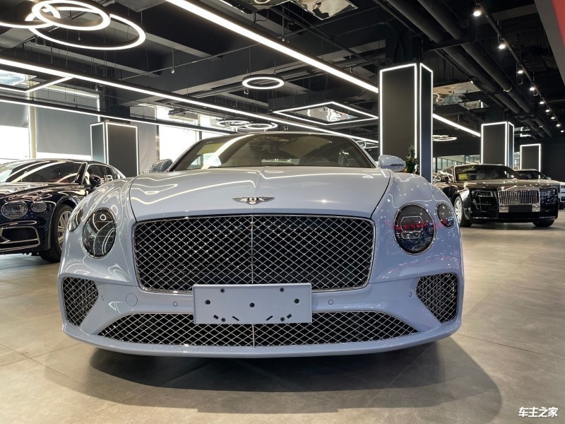 欧陆 全部在售 2024款 2023款 2022款 2021款 2020款 2019款成都欧陆最低292.50万起售 暂无优惠