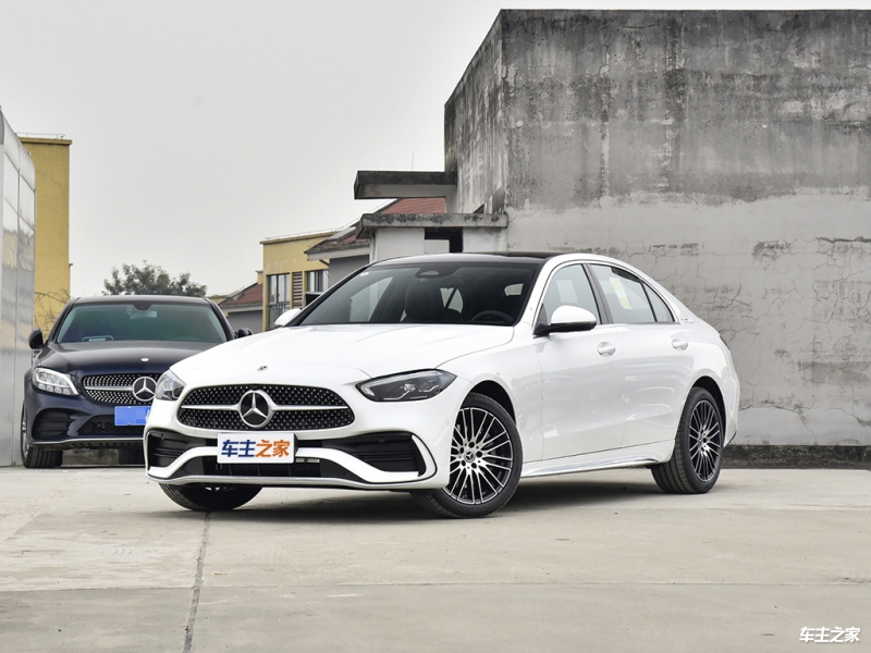 奔驰C级 全部在售 2026款 2025款 2024款 2023款 2022款 2021款成都奔驰C级最新报价33.48万起 暂无优惠