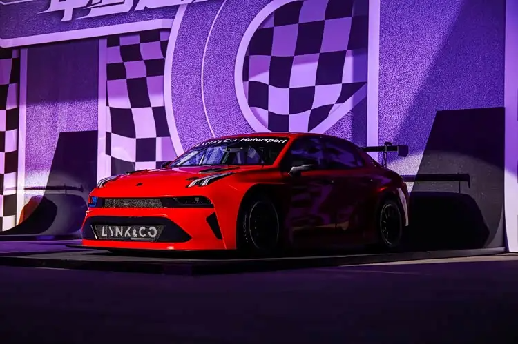 领克自研03+TCR赛车发售，性能拉满合法上路